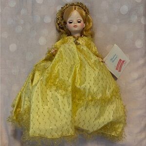 Vintage Madame Alexander Sleeping Beauty Yellow Dress Doll with Gold Accents